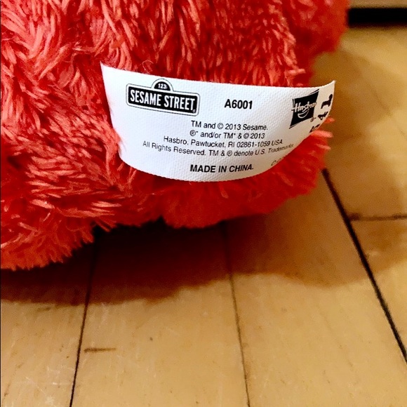Sesame Street TALKING PEEK-A-BOO ELMO 12" Plush - Picture 6 of 6